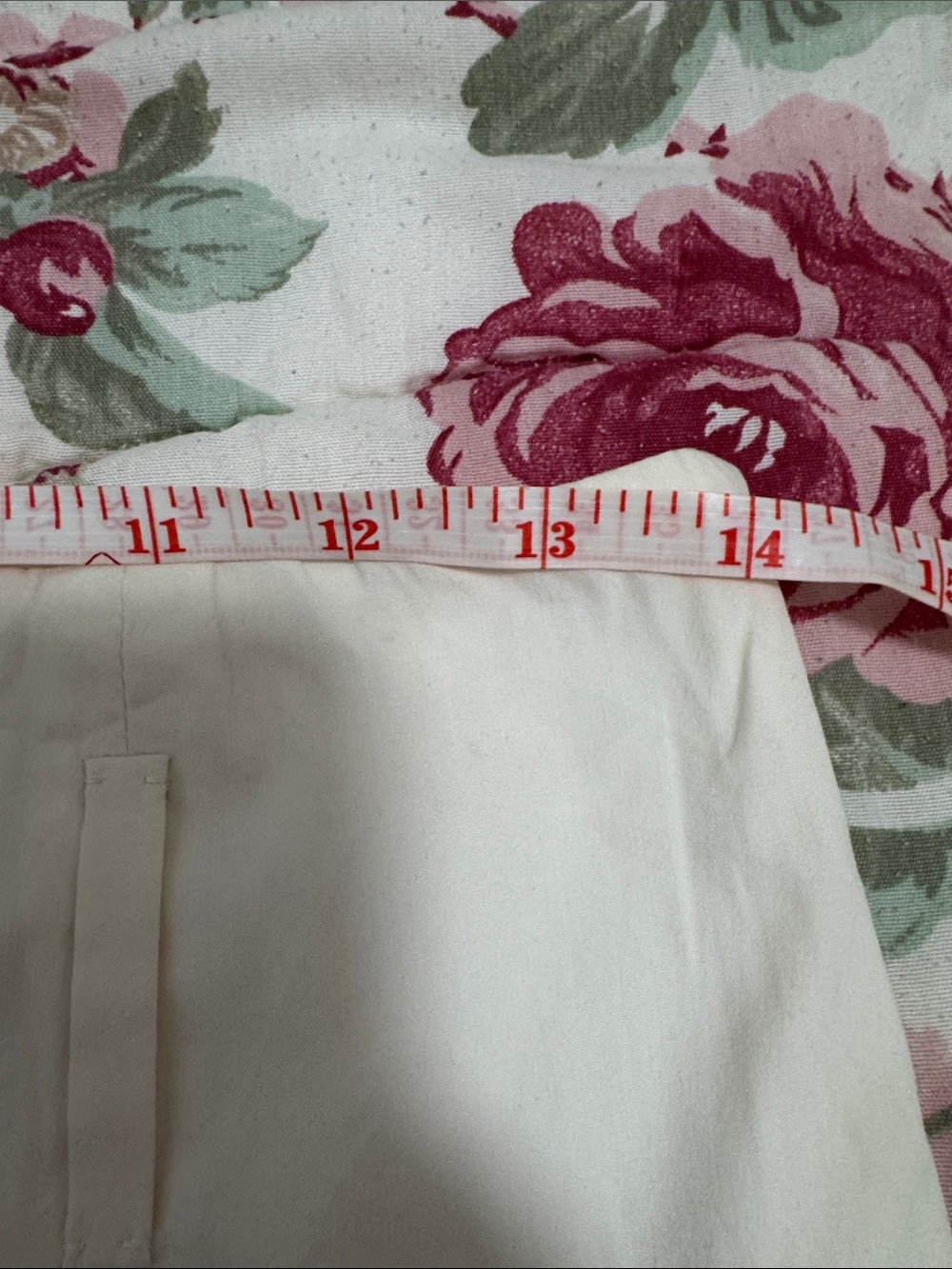 Prada Made in Italy Women's Cream A-Line Skirt - Picture 10 of 11
